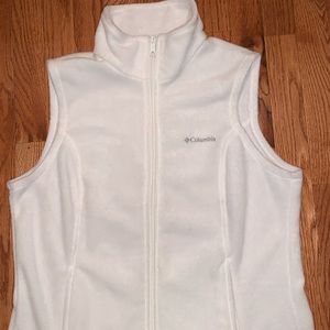 Cream Columbia vest
